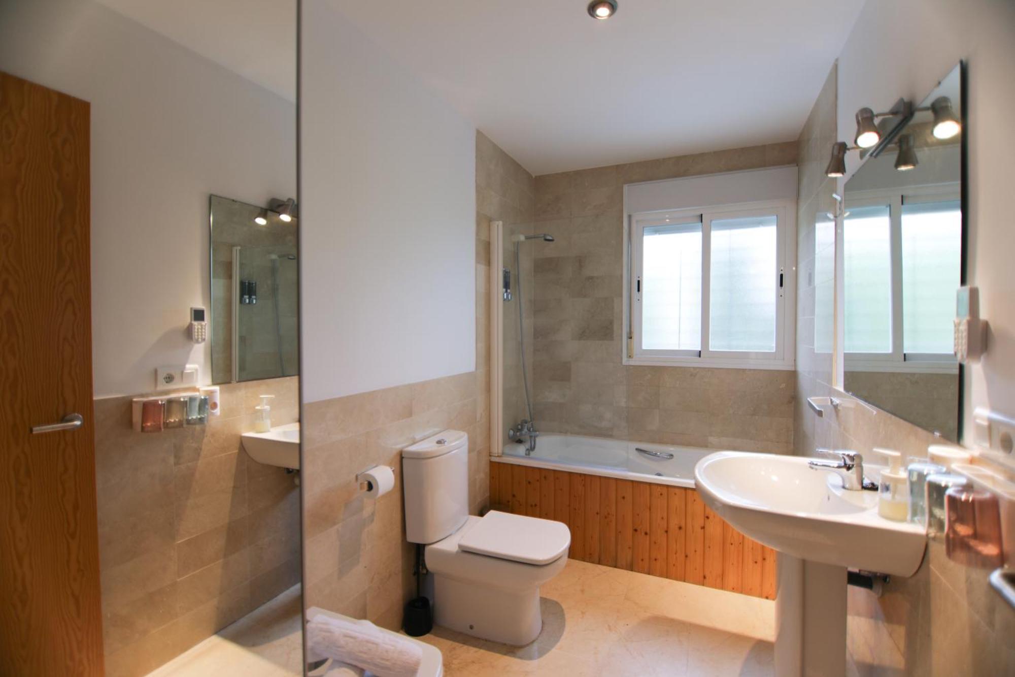 Rentalsevilla Brisa Del Aljarafe Con Piscina Climatizada A 15 Minutos De Sevilla Almensilla Extérieur photo